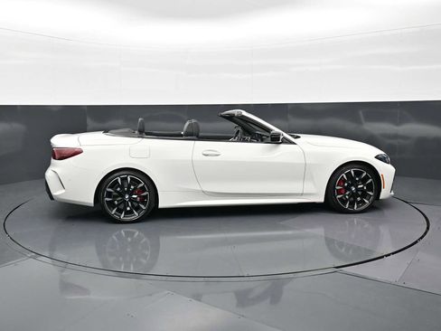 Used 2025 BMW 430i Convertible w/ M Sport Package image 8
