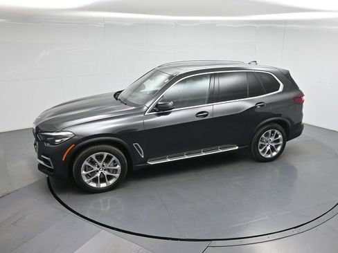 Used 2023 BMW X5 xDrive40i image 46