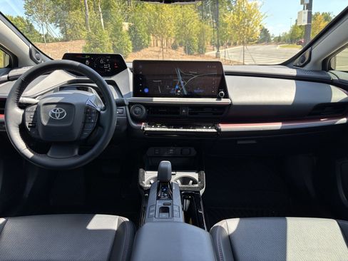 Used 2025 Toyota Prius Plug-In Hybrid w/ Limited Premium Package FWD image 32