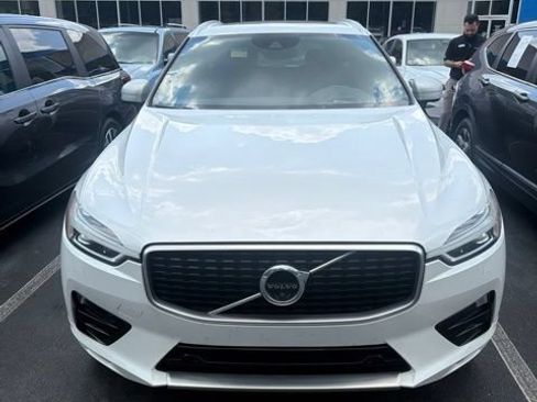 Used 2019 Volvo XC60 T5 R-Design w/ Protection Package Premier FWD image 1