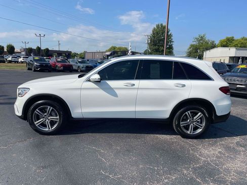 Used 2021 Mercedes-Benz GLC 300 image 4