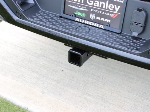 New 2026 RAM 1500 Laramie AWD/4WD image 23