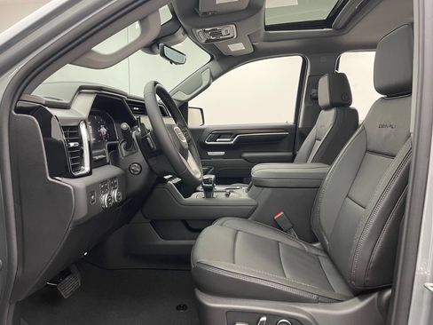 New 2026 GMC Sierra 1500 Denali AWD/4WD image 19