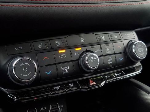 Used 2024 Dodge Durango R/T image 27