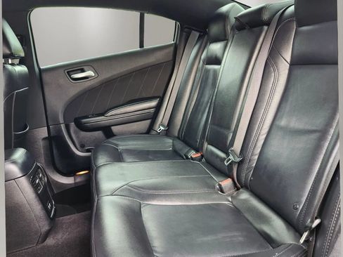 Used 2021 Dodge Charger SXT w/ Blacktop Package RWD image 18