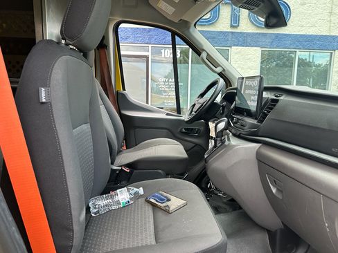 Used 2022 Ford Transit 250 148 High Roof Extended w/ Parcel Delivery Package RWD image 14