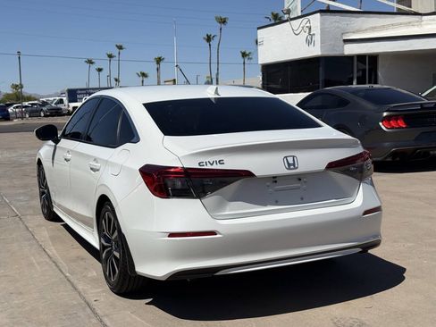 Used 2022 Honda Civic EX image 8