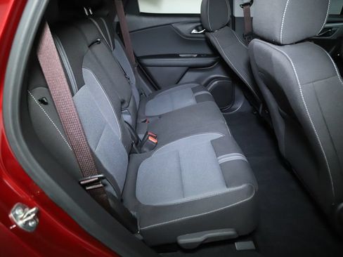 Used 2024 Chevrolet Blazer LT w/ Convenience Package FWD image 31