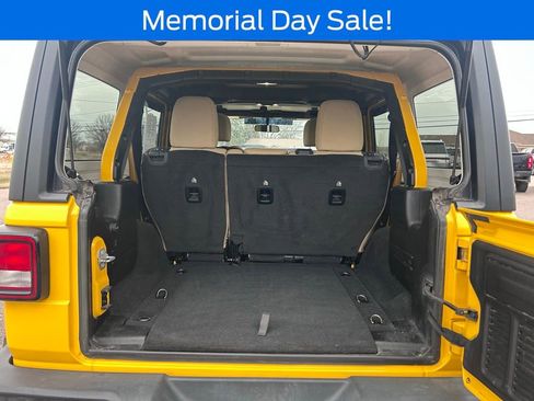 Used 2020 Jeep Wrangler Unlimited Sport AWD/4WD image 36