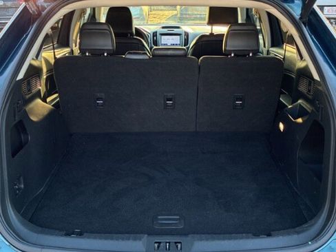 Used 2020 Ford Edge SEL w/ Convenience Package image 7