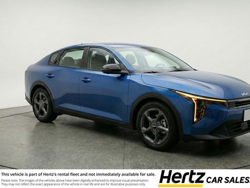 Used 2025 Kia K4 FWD image 1