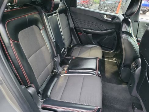 Used 2024 Ford Escape ST-Line w/ Cold Weather Package image 23