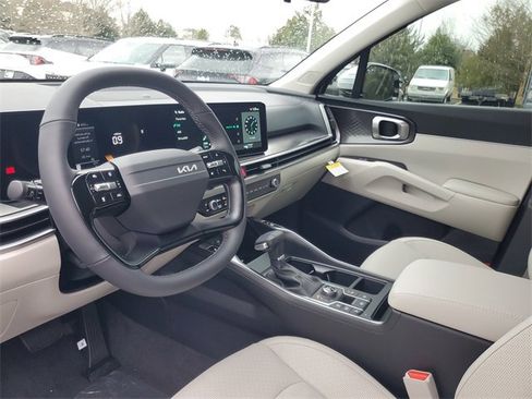 New 2026 Kia Sorento S image 14