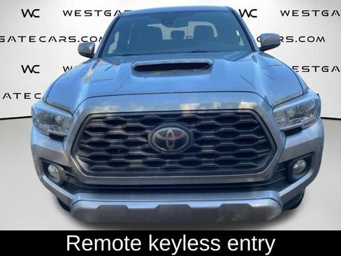Used 2020 Toyota Tacoma TRD Sport image 4