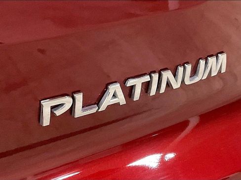 Used 2024 Nissan Pathfinder Platinum w/ Cargo Package image 8