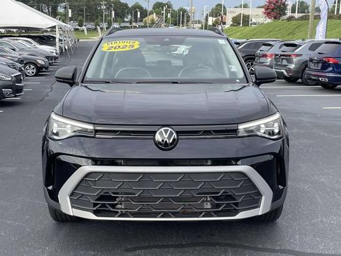 Used 2025 Volkswagen Taos S FWD image 2