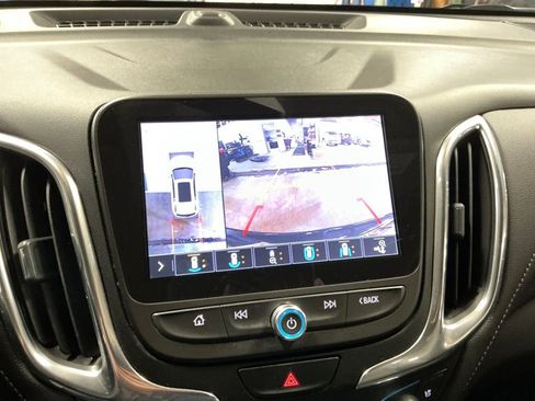 Used 2020 Chevrolet Equinox Premier image 20