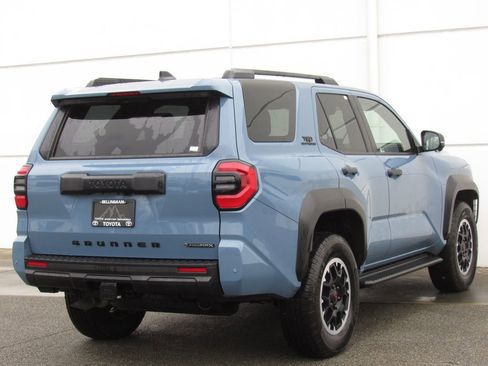 Certified 2025 Toyota 4Runner TRD Off-Road Premium image 6