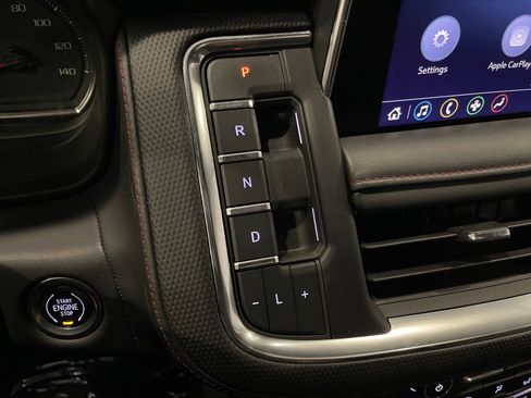 Used 2021 Chevrolet Tahoe RST w/ Luxury Package image 18