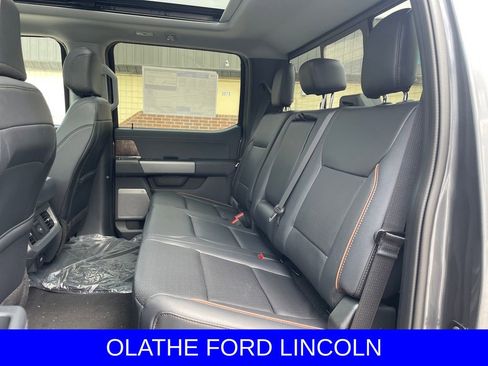 New 2026 Ford F250 Lariat w/ Lariat Ultimate Package AWD/4WD image 15