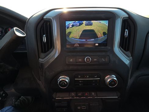 Used 2023 GMC Sierra 2500 Pro w/ Convenience Package AWD/4WD image 12