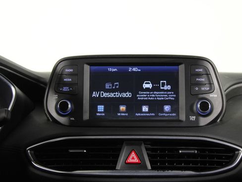 Used 2020 Hyundai Santa Fe SE FWD image 7