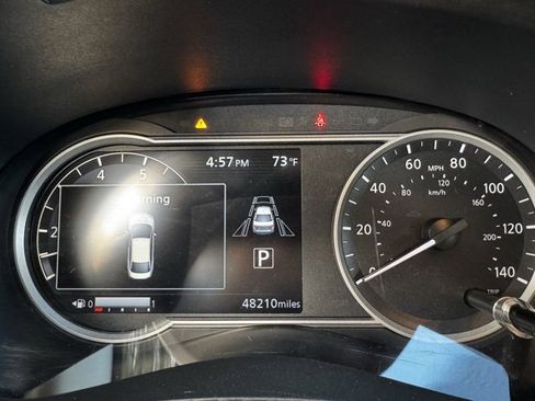 Used 2023 Nissan Versa SV image 26