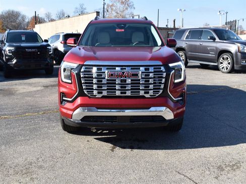 New 2026 GMC Terrain Denali w/ LPO, Floor Liner Package image 2