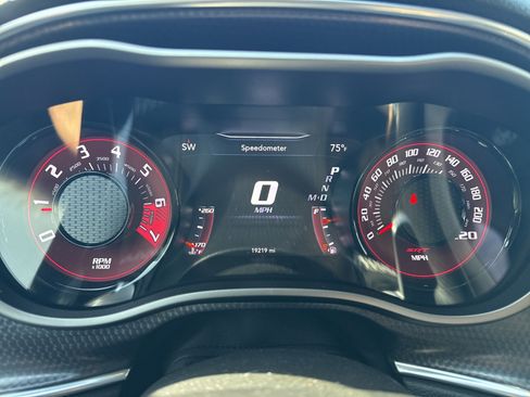 Used 2019 Dodge Challenger SRT Hellcat Redeye image 7