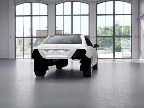 Used 2017 Mercedes-Benz E 300 E 300 Sport image 23