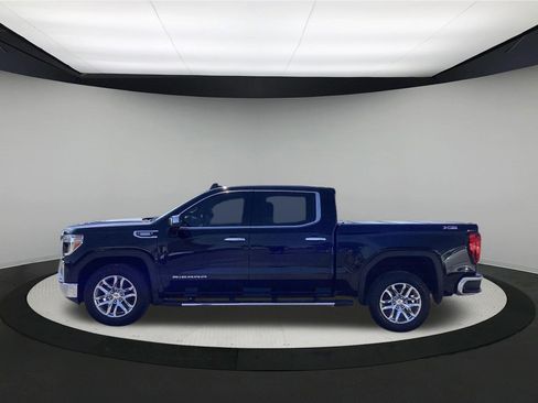 Used 2021 GMC Sierra 1500 SLT w/ SLT Premium Package AWD/4WD image 5