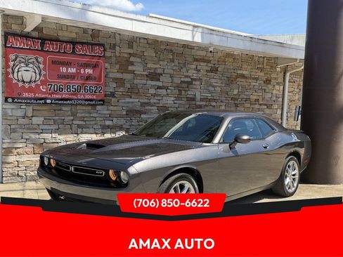 Used 2022 Dodge Challenger GT AWD/4WD image 1