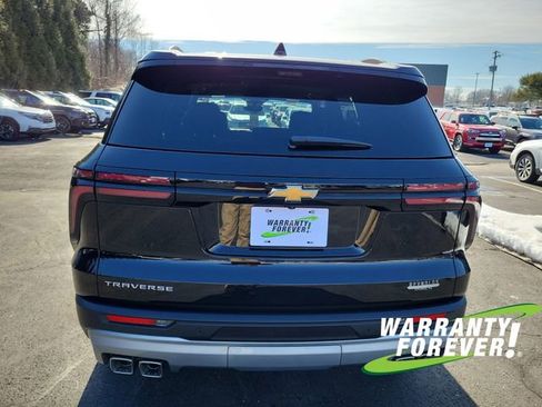 New 2026 Chevrolet Traverse LT w/ Driver Confidence Package FWD image 6
