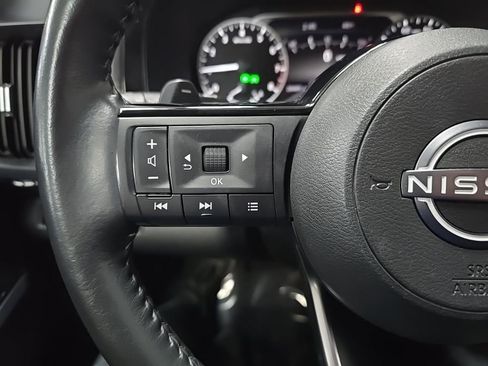 Used 2023 Nissan Pathfinder SL w/ Lighting Package (N92) image 19