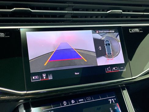 Used 2025 Audi Q8 Premium Plus w/ Premium Plus Package image 5