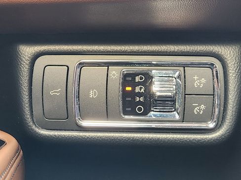 Used 2022 Lincoln Aviator Reserve w/ Equipment Group 201A image 21