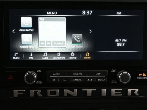 Used 2025 Nissan Frontier SV w/ SV Convenience Package RWD image 11