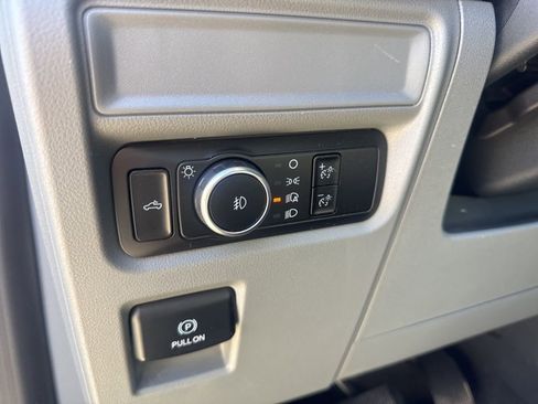 Used 2023 Ford F150 XLT image 18