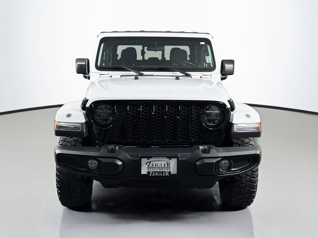 Used 2022 Jeep Gladiator Sport AWD/4WD image 2
