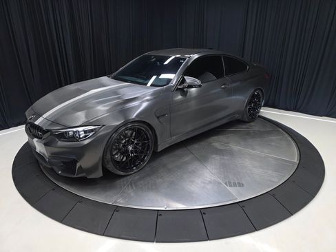 Used 2019 BMW M4 Coupe w/ Competition Package RWD image 9