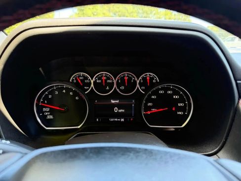 Used 2021 Chevrolet Tahoe RST w/ Luxury Package image 19