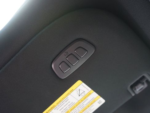 Used 2015 Ford F150 Lariat w/ Equipment Group 502A Luxury image 26