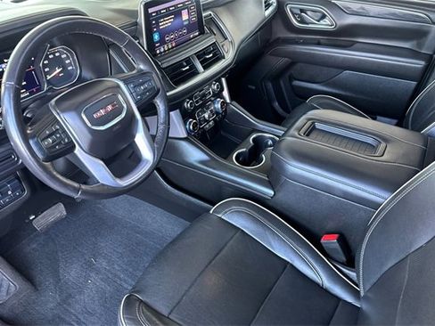 Used 2021 GMC Yukon SLT w/ SLT Luxury Plus Package image 10