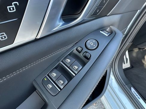 Certified 2024 BMW X5 xDrive40i w/ M Sport Package AWD/4WD image 12