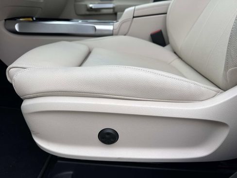 Used 2026 Mercedes-Benz GLB 250 image 17