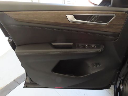 New 2026 Volkswagen Atlas SEL Premium R-Line image 11