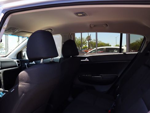 Used 2019 Kia Sportage LX FWD image 34