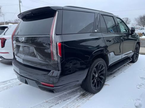 Certified 2024 Cadillac Escalade Sport Platinum w/ LPO, ONYX Package image 4