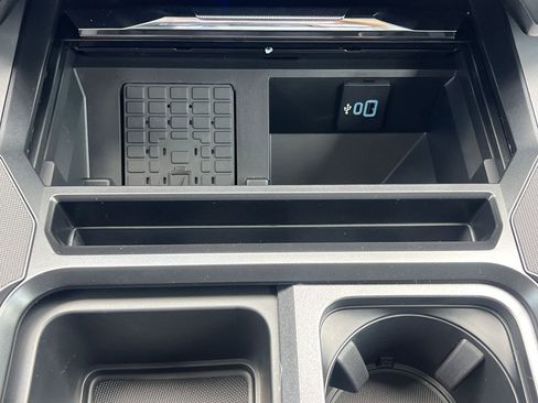 New 2026 Ford F250 Lariat AWD/4WD image 9