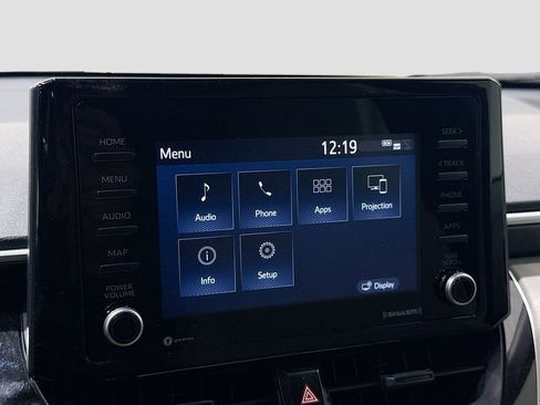 Used 2022 Toyota Corolla Cross L image 35